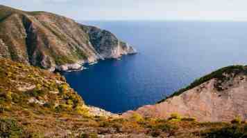 中国首笔输电权交易落地，输电通道告别“计划时代”