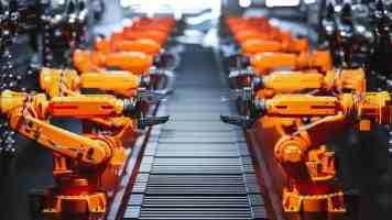 希望日方深刻反省历史罪责，坚持走和平发展道路